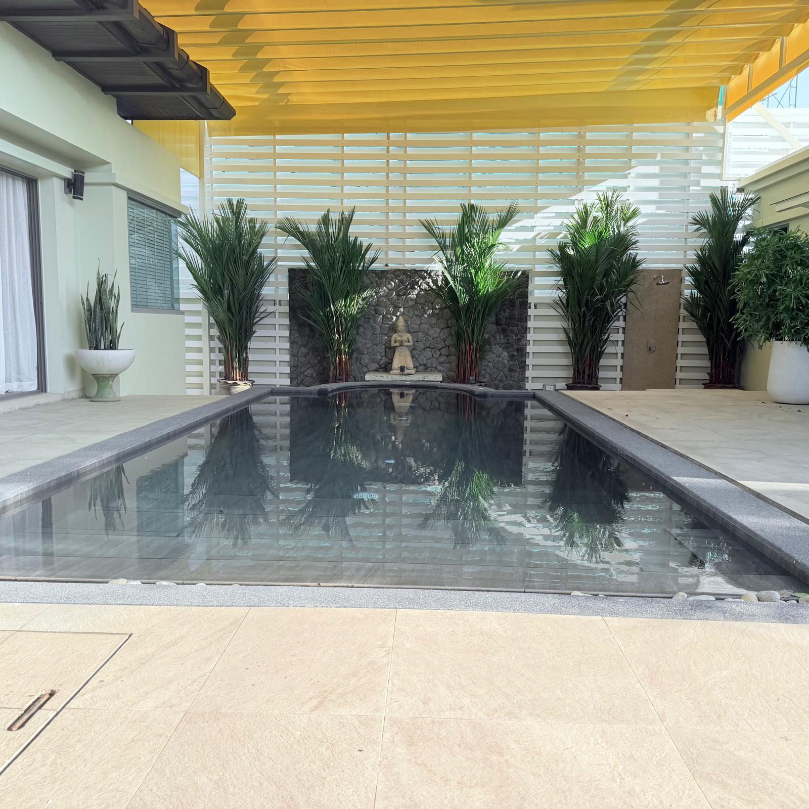 Botanica Luxury Villa Pool View